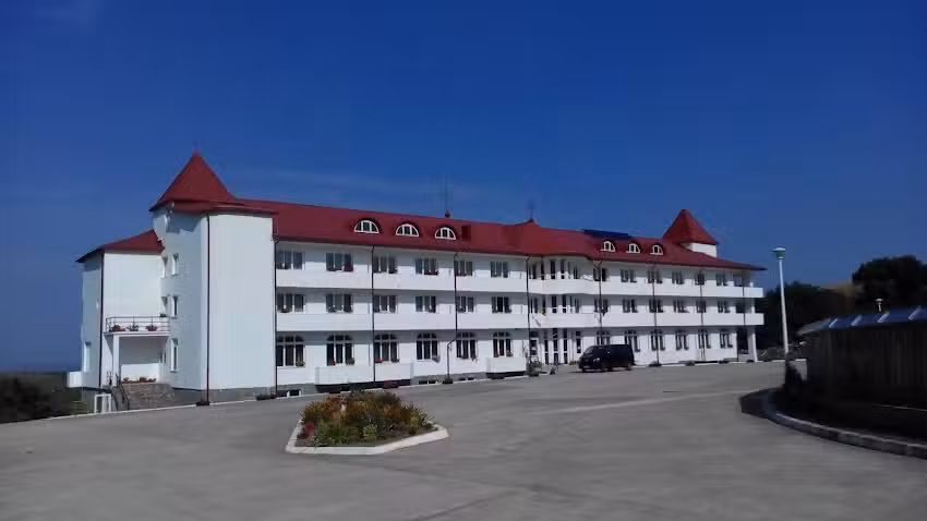 Centrul rezidențial pentru bătrâni „Cuvioasa Nazaria” Văratec