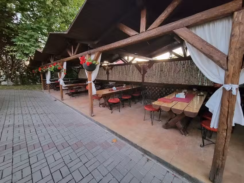 Colina Restaurant & Events