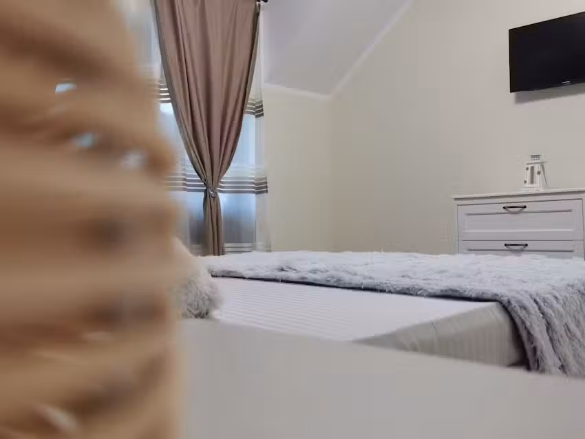 Complex Turistic Cetatea Drencova