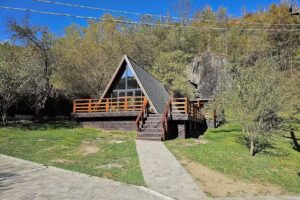 Complex Valea Mosului A Frame