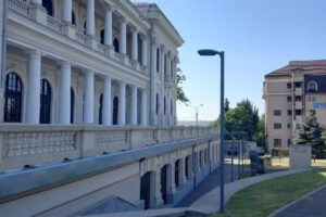 Complexul de cazare DROBETA