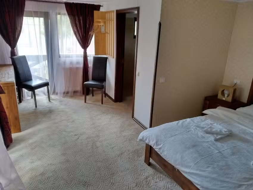 Conacul Dascălu – Cazare Valea Doftanei