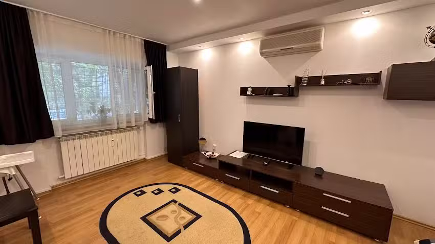 Cozy flat near the city center