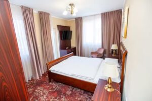 Dinasty by Gardendo (Hotel – Restaurant)