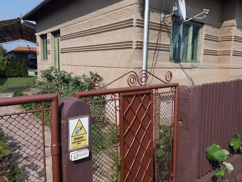 DOBRA RAKIJA – TRANSIT SLEEP