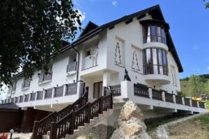 Domeniul Valea lupilor (Valea cu Struţi)