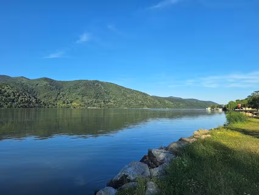 Drencova Inn – Berzasca