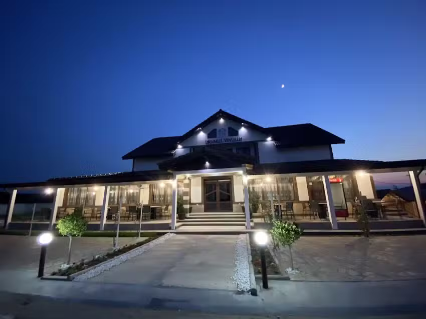 Drumul Vinul Pensiune- Restaurant