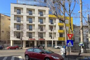 Duke Armeneasca Hotel