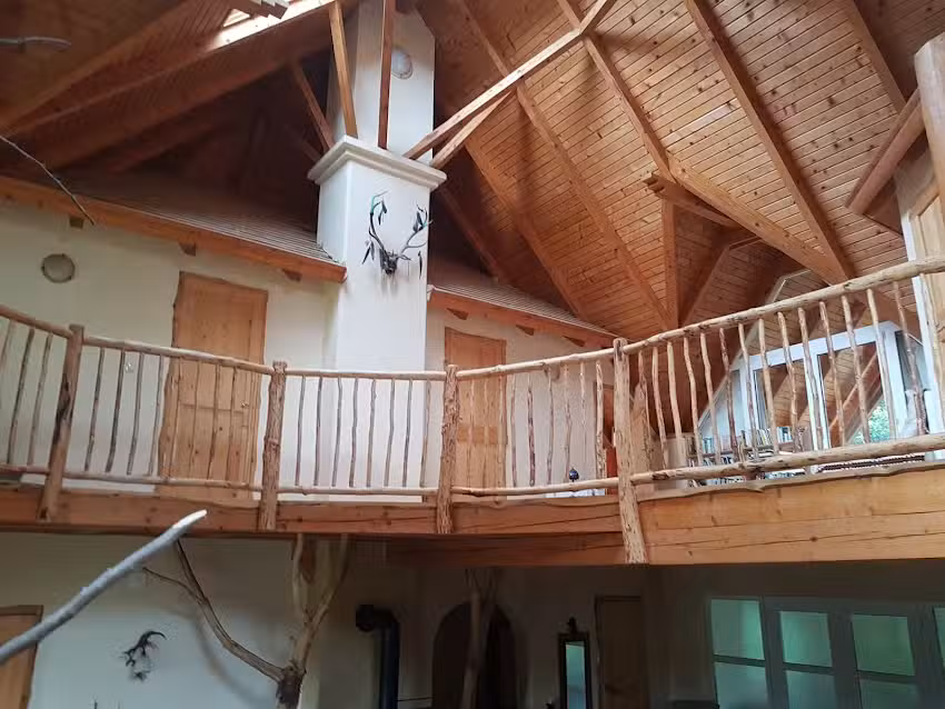 Eco Lodge Forest garden Sanctuary