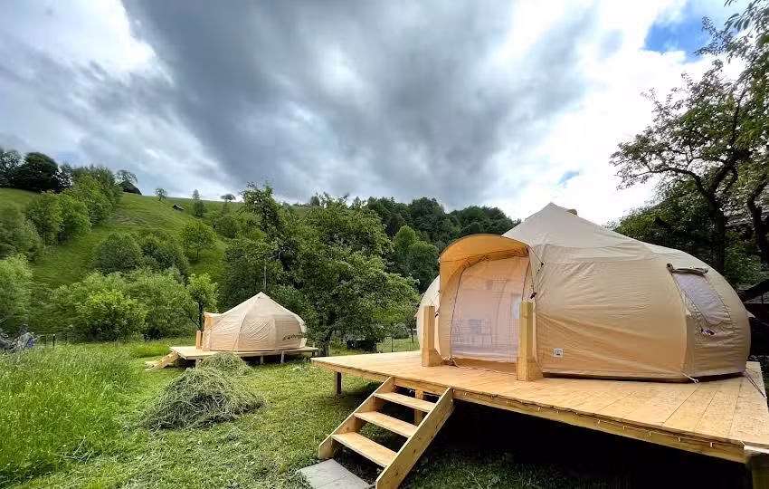 Flore’s Garden Glamping