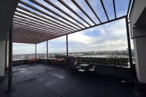 Fundeni Tower (Hotel Sir Fundeni)