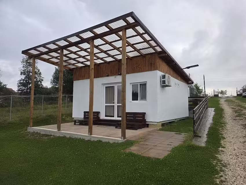 Garden village retreat