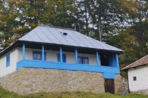 Giurca Retreat Mansion