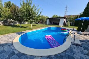 Green Wood Residence