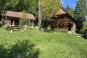 Gyöngyvirág Kulcsosház