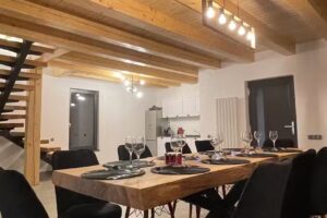 Hill House SD (GuestHouse Villa)