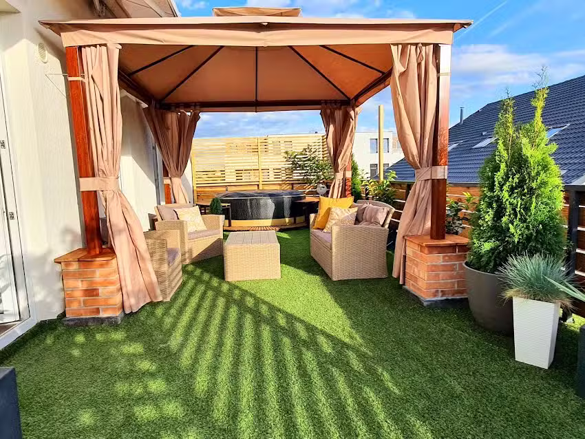 Hoobee Home & Rooftop Terrace