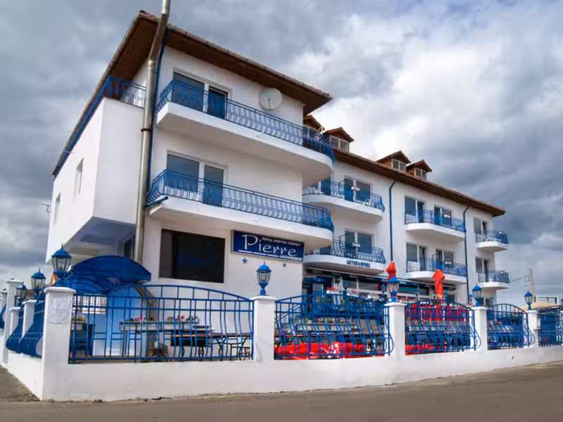 Hostel Pierre Costinesti