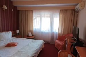 Hotel Babadag – La Parmac