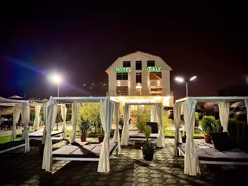 HOTEL DALY