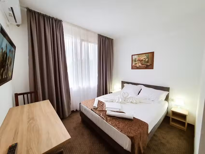 Hotel Decebal – Eforie Nord