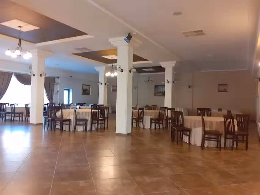 Hotel Dușan și fiul