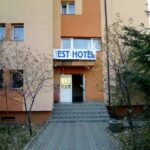 HOTEL EST