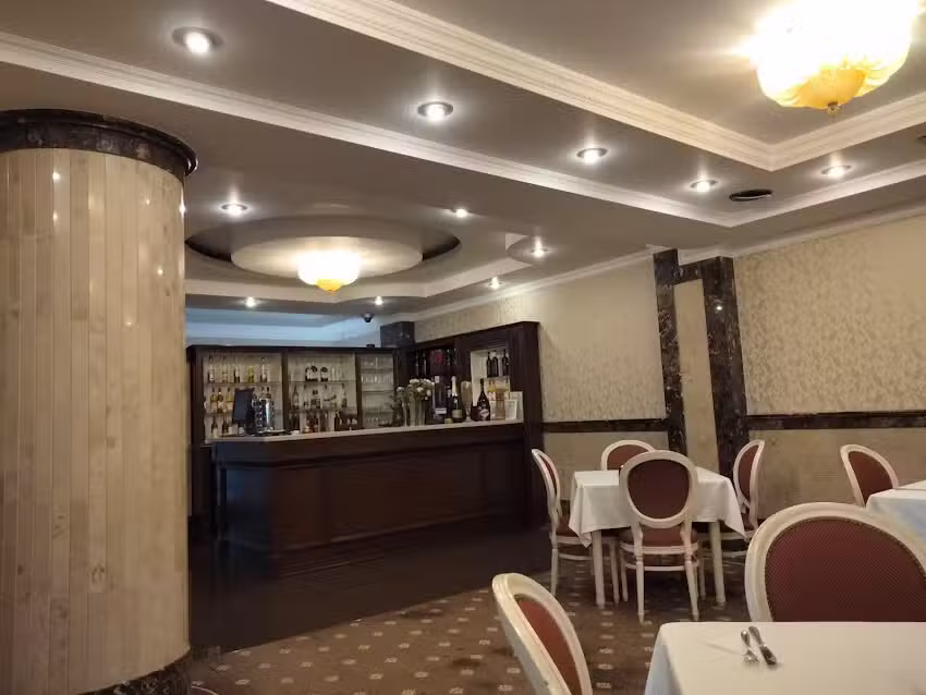 HOTEL HERMES