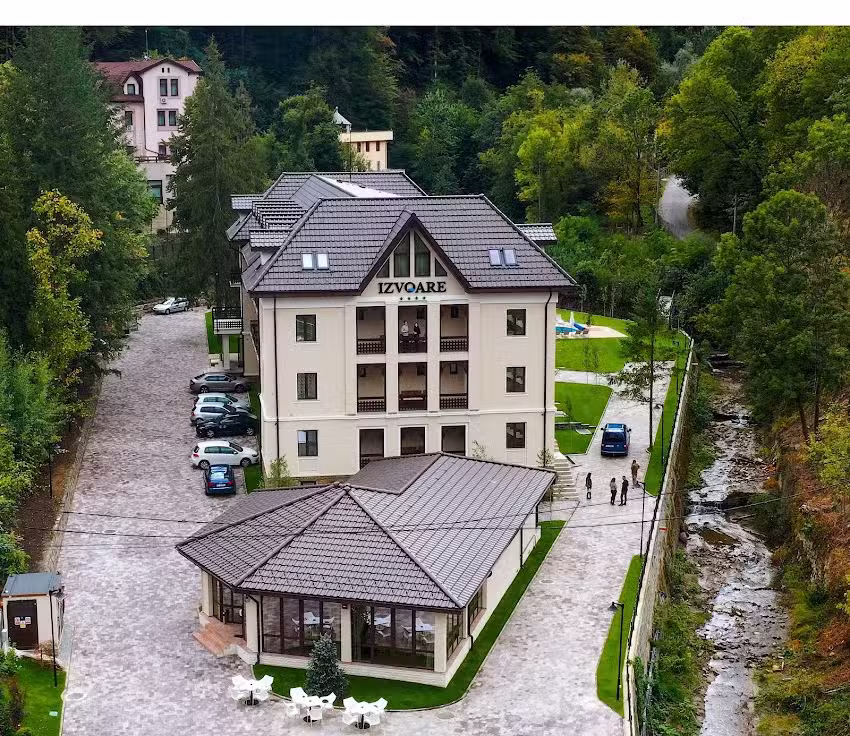 Hotel Izvoare