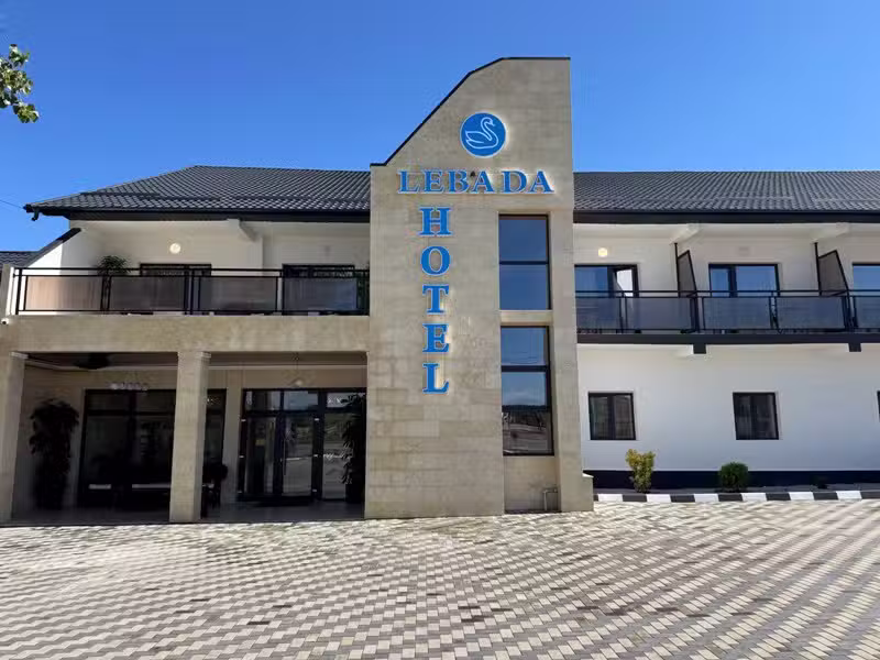 Hotel Lebăda