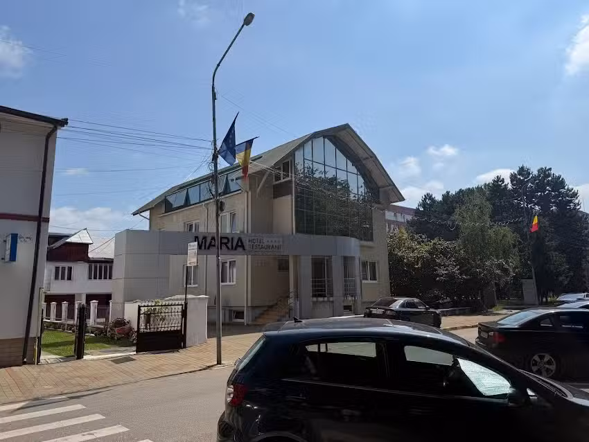 HOTEL – MARIA 4 STELE