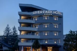 Hotel River Park