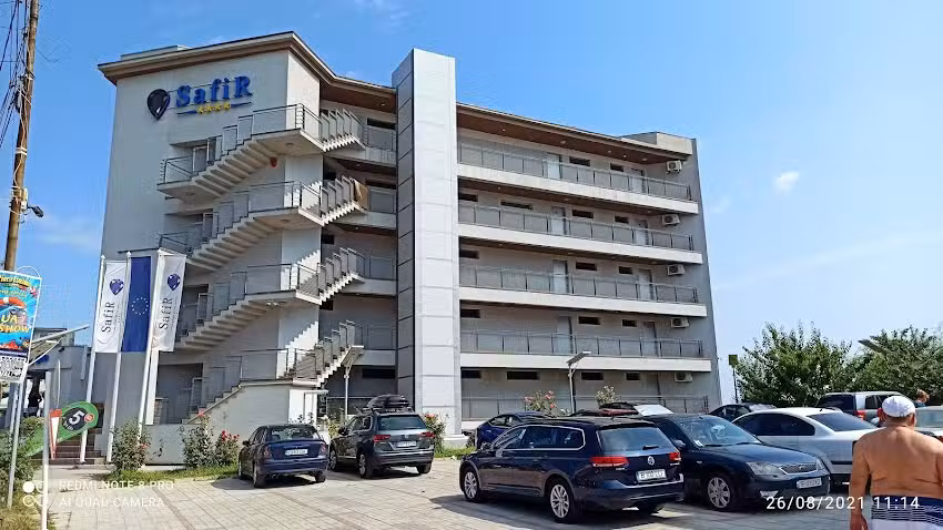 Hotel Safir