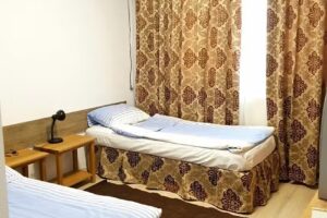 Hotel Tara Restaurant&Piscina