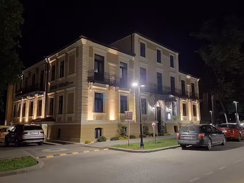 Hotel Versay