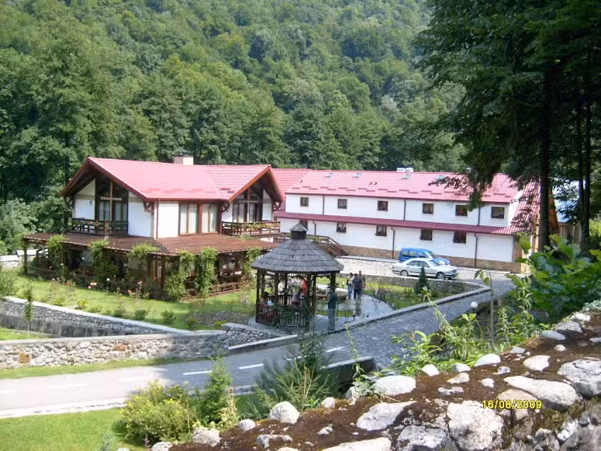 Hotelul Mănăstirii Tismana