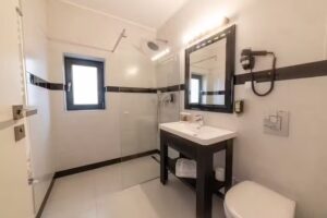 Krystal Boutique Mansion