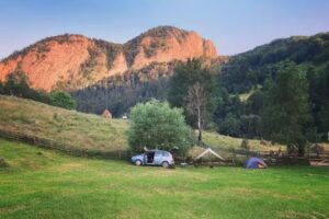 La Bucuresteanu’ – Ferma lui Dragos