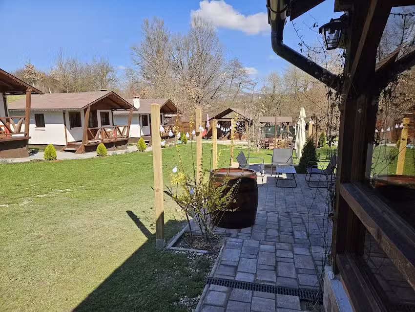 La Căsuțe – Cheile Dopca