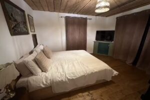 La noi la Munte – Casa Traditionala Reinterpretata