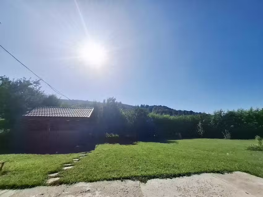 La Numărul 100 Nămăești