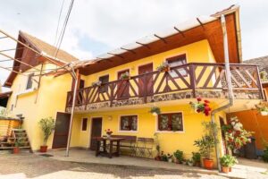 Lázár Panzió és Vendégház