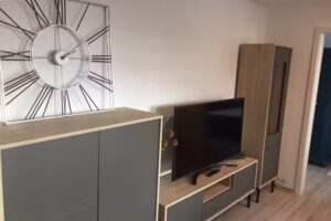 Lovely Apartment Near City Center (w/ Parking)