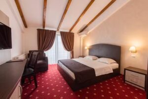 Magic Garden by Vlăduț