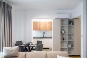 Maze Stripe in One Cotroceni 1BR