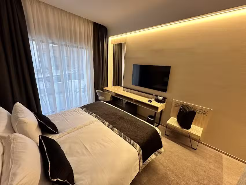 Mercure Conacul Cozieni