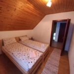 Miksa kulcsosház – Székelyvarság