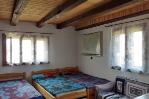 Moha És Páfrány Turistaház