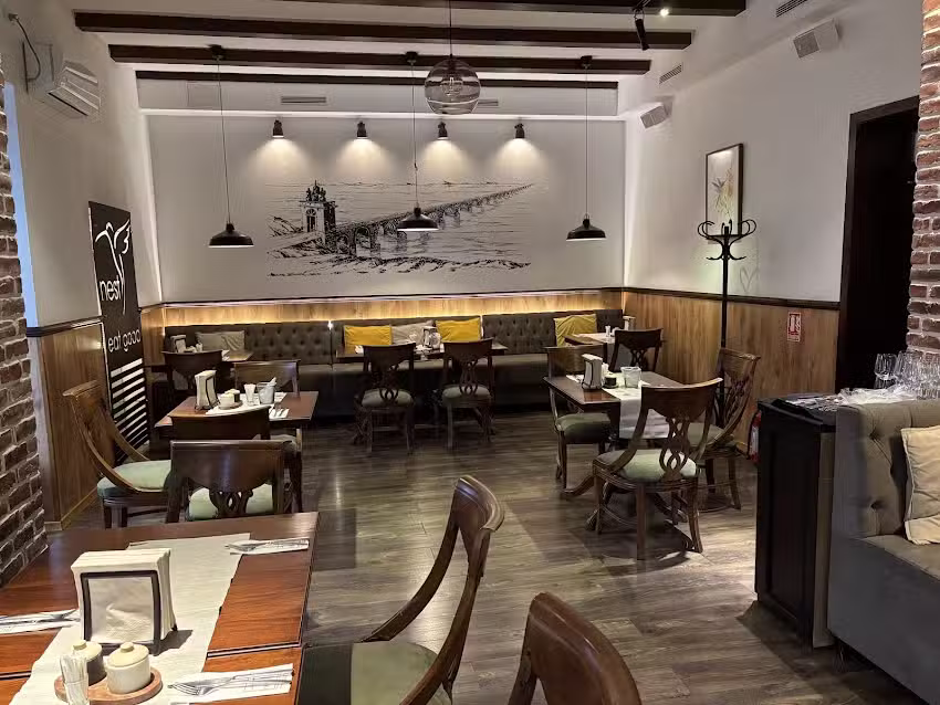 NEST Hotel & Restaurant